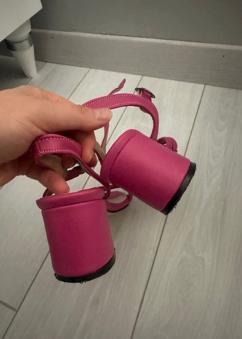 Topuklu Kadın Sandalet - Görsel 3