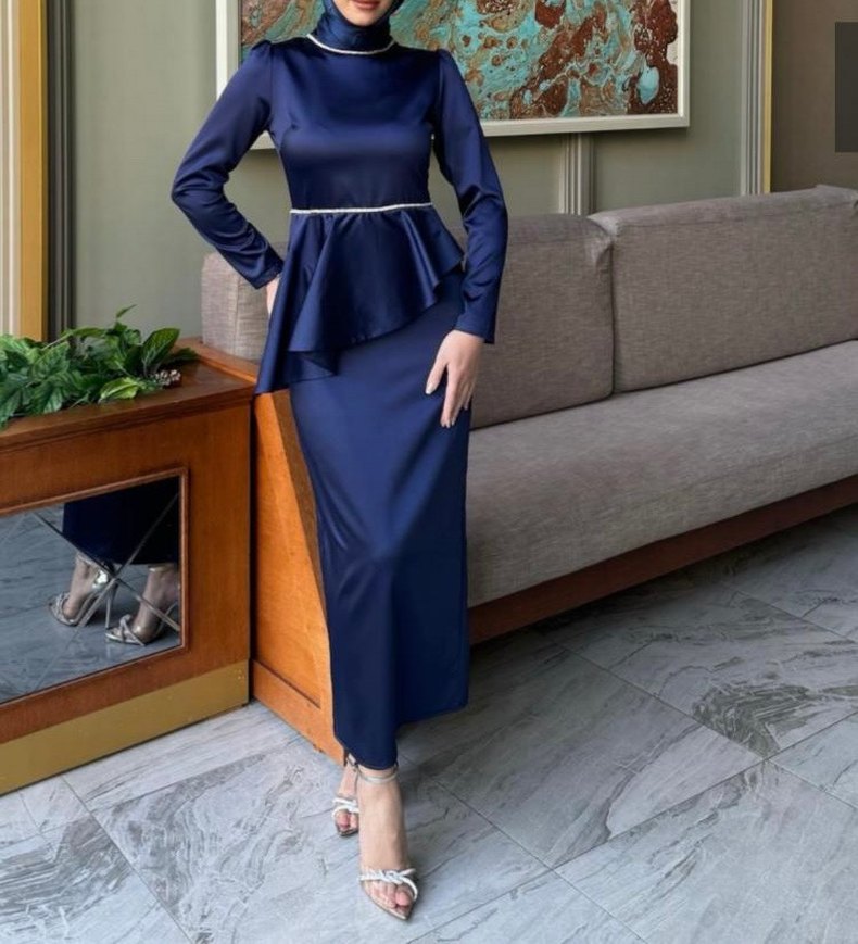 Lacivert Parlak Uzun Kollu Uzun Elbise - Görsel 2