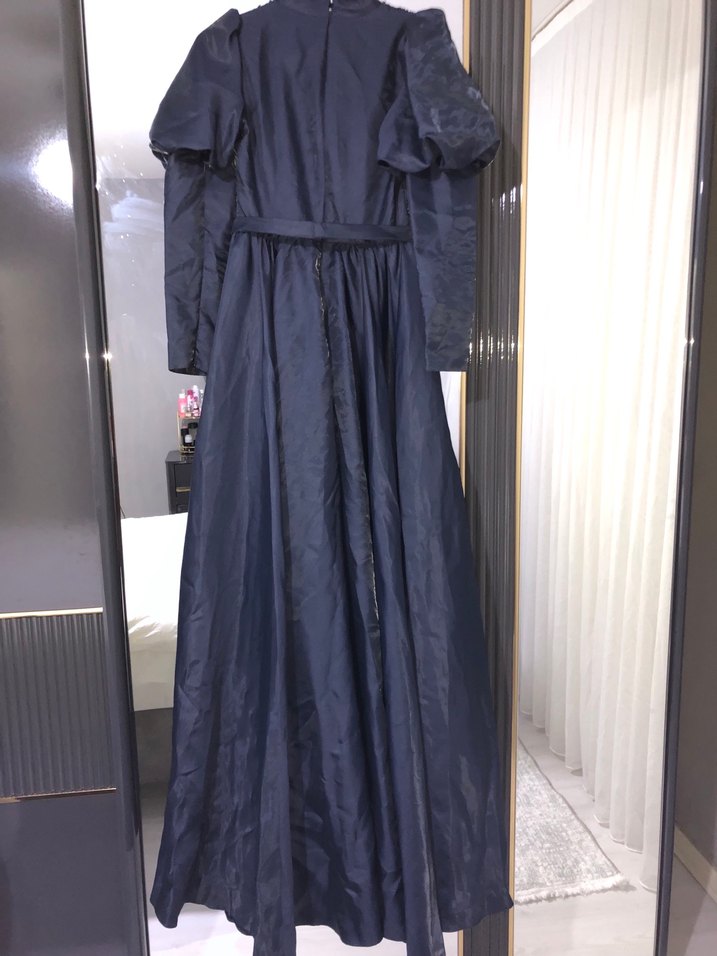 Lacivert Uzun Kollu Drapeli Kadın Abiye Elbise - Görsel 3