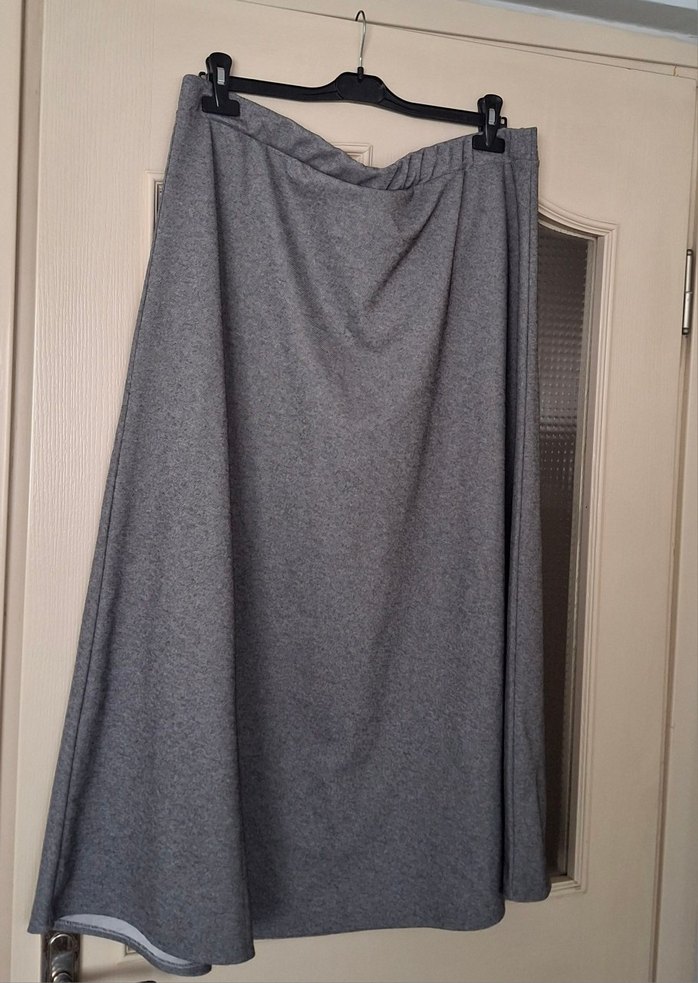 Gri Drapeli Kadın Uzun Etek - Görsel 2