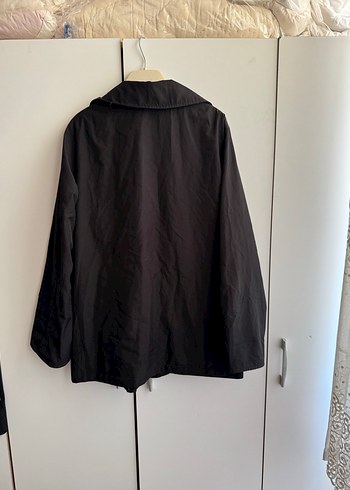 Cepli içi desenli mont - Görsel 4