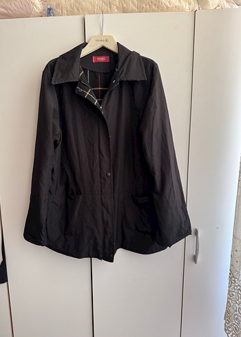 Cepli içi desenli mont - Görsel 3