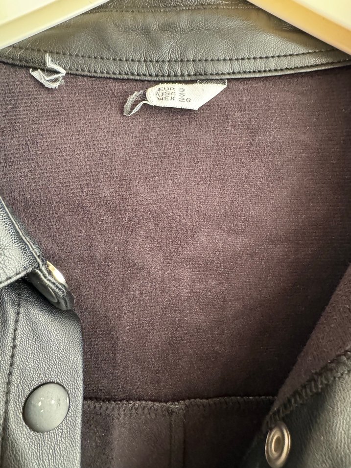 Düğmeli Siyah Deri Kadın Ceket - Görsel 2