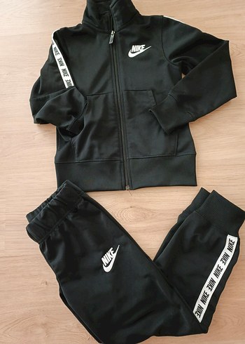 Nike Erkek Çocuk Siyah Fermuarlı Eşofman Takımı - Görsel 7