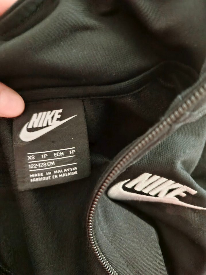 Nike Erkek Çocuk Siyah Fermuarlı Eşofman Takımı - Görsel 5