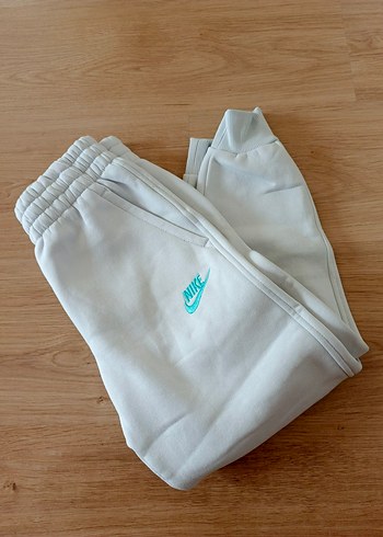 Beyaz Nike Rahat Kesim Kız Eşofman Altı - Görsel 5