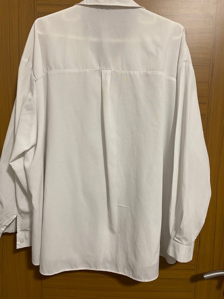 Kadın Beyaz Keten Düğmeli Gömlek - Görsel 2