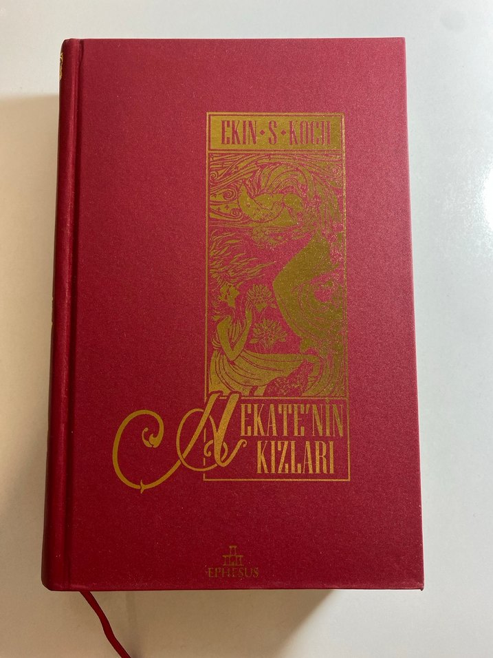 Wattpad Kitapları Hekate'nin Kızları - Ekin S. Koch - Görsel 3