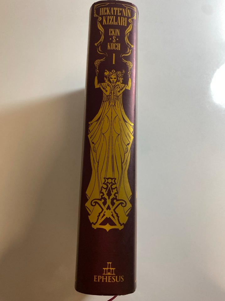 Wattpad Kitapları Hekate'nin Kızları - Ekin S. Koch - Görsel 5