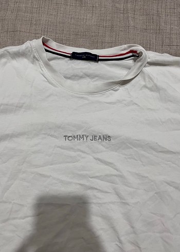 Tommy Jeans Beyaz Kısa Kollu Tişört - Görsel 2