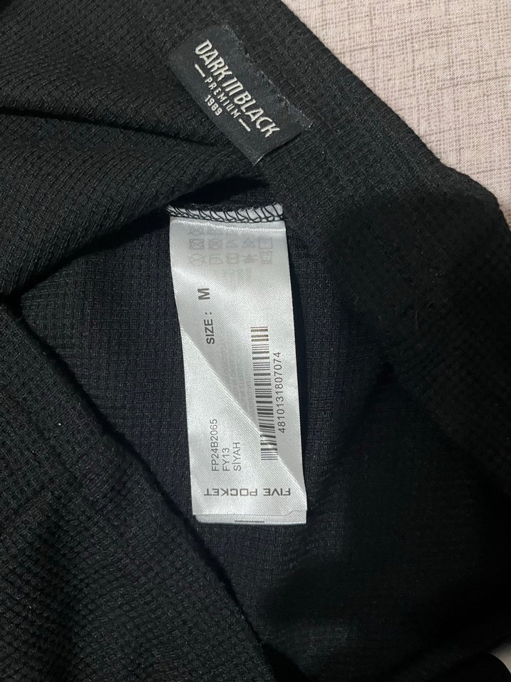 Erkek Siyah Polo Yaka Kısa Kollu Tişört - Görsel 4