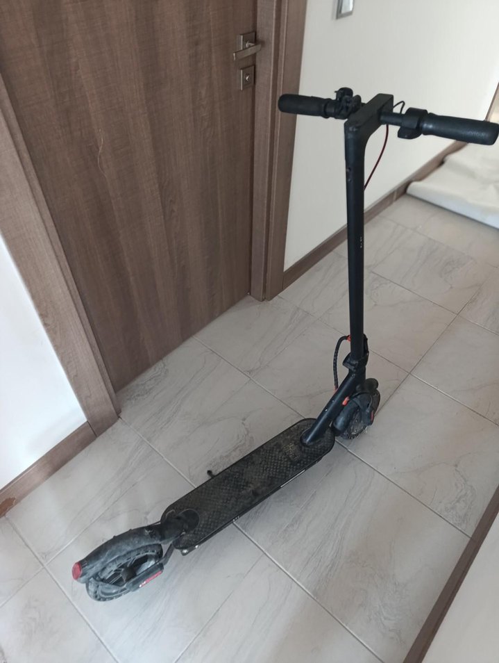 yetişkin  elektrikli için Siyah Scooter şarj aleti yok - Görsel 3