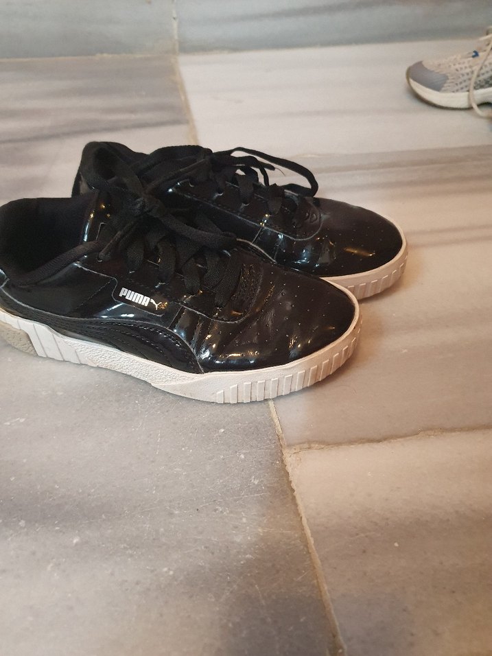 siyah spor ayakkabı kız cocuğu icin - Görsel 2