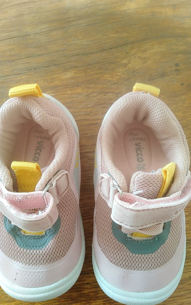 Kız Çocuk Pembe Cırt Cırtlı Spor Ayakkabı - Görsel 2