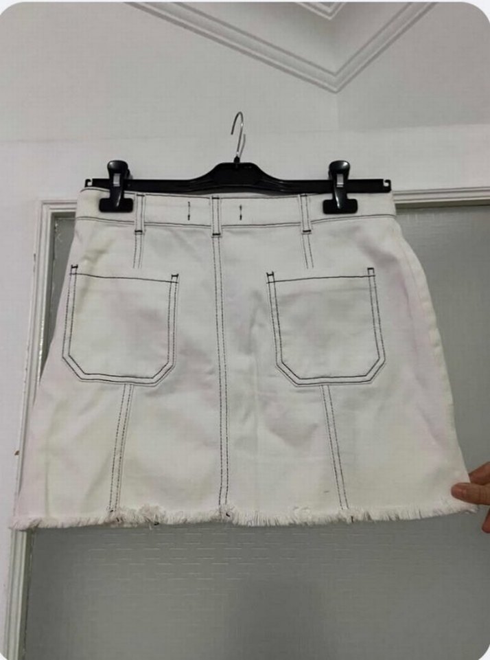 DİLVİN Beyaz Kemerli Mini Kot Etek - Görsel 2