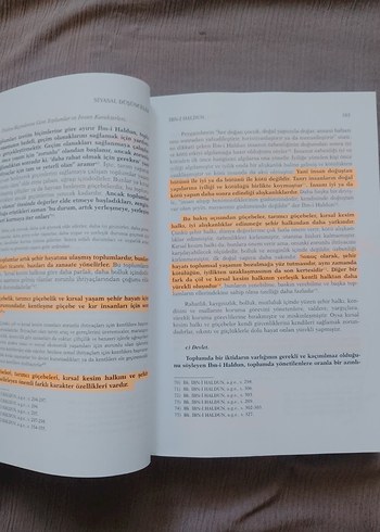 Siyasal Düşünceler ve Yönetimler Kitabı Ayferi Göze - Görsel 2