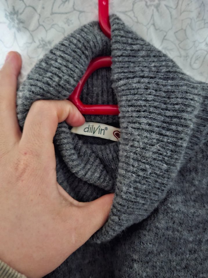 Gri Uzun Kollu Boğazlı Triko Elbise - Görsel 3