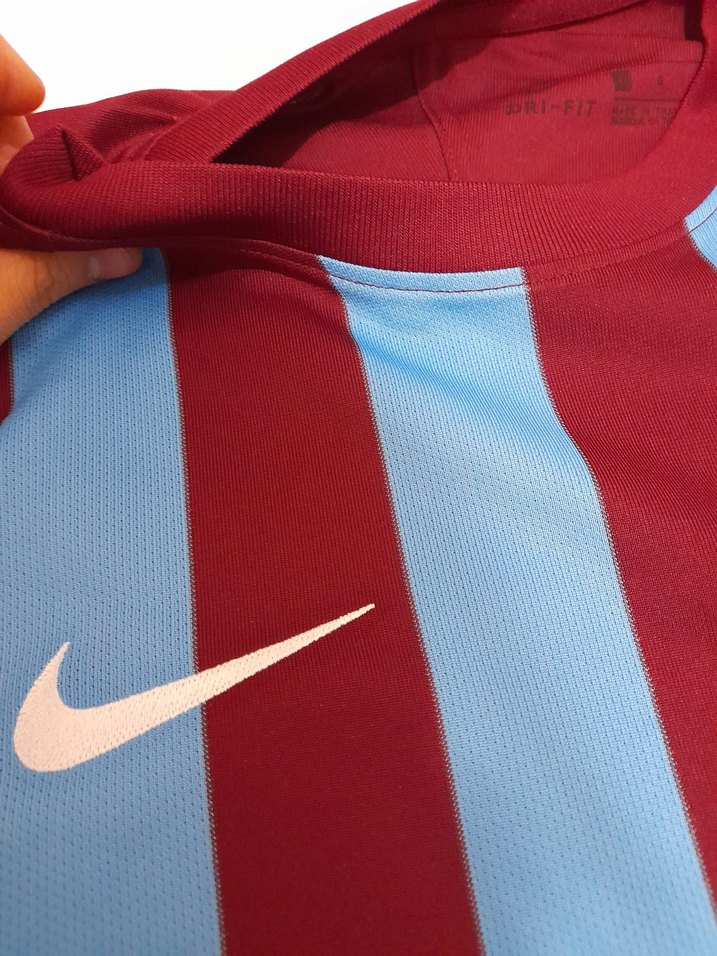 Bordo-mavi Çizgili Erkek Spor Forma - Görsel 3