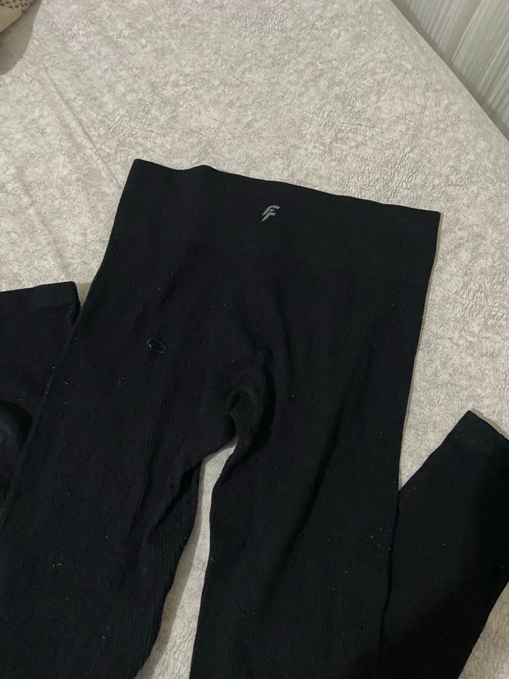 Siyah Kadın Midi Tayt Elastik Kumaş - Görsel 2