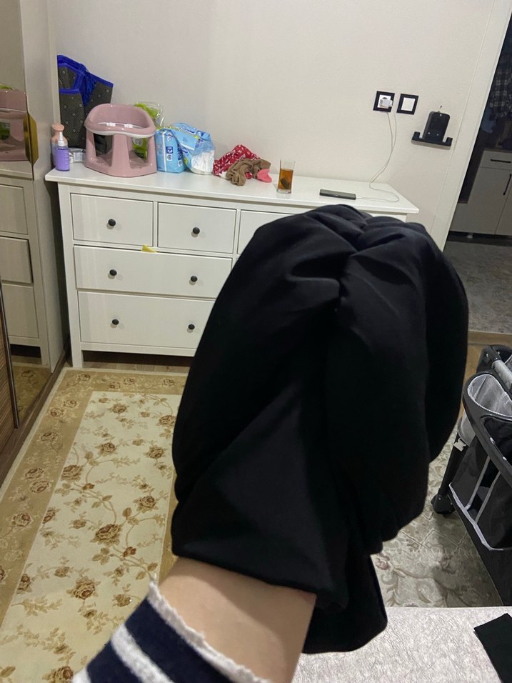 Siyah Drapeli Kadın Bone - Görsel 3