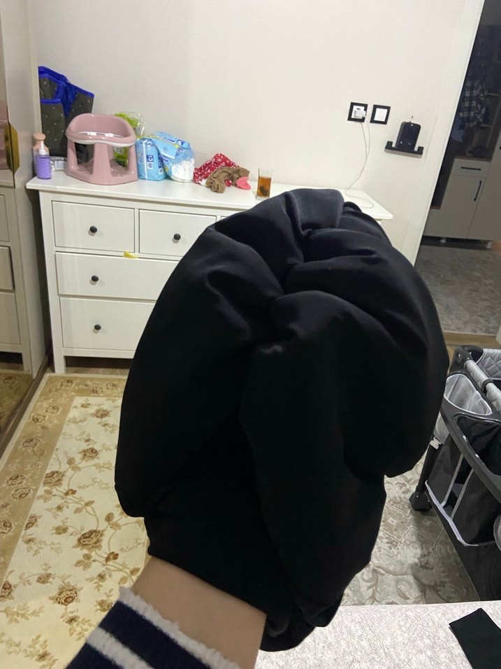 Siyah Drapeli Kadın Bone - Görsel 2