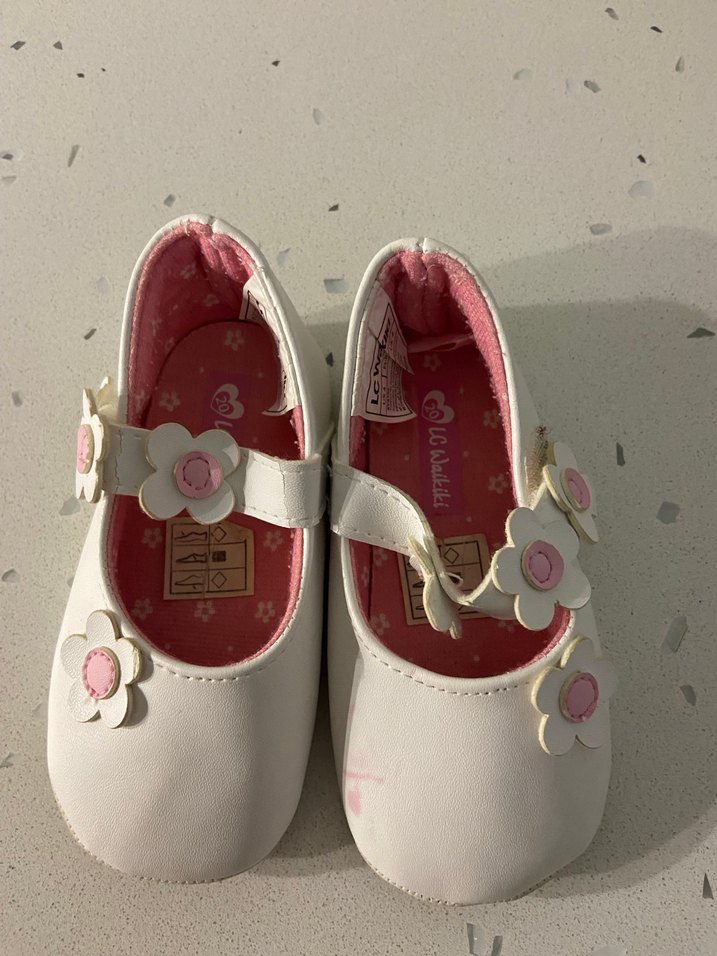 Beyaz Çiçekli Kız Babet Ayakkabı - Görsel 2
