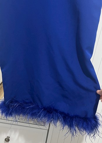 V yaka mavi midi elbise - Görsel 4