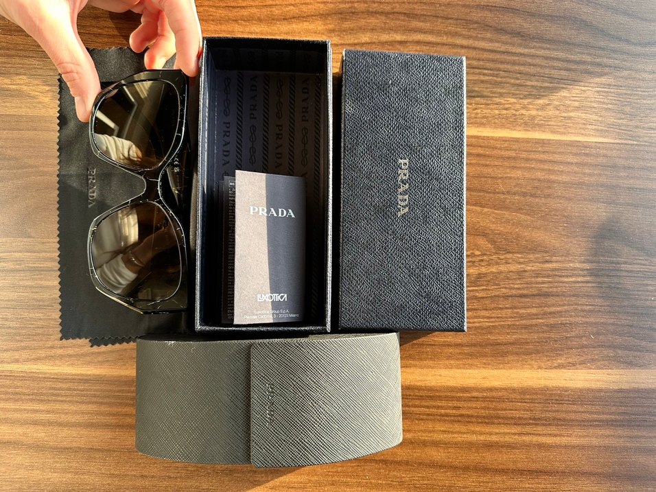 Prada Kadın Gözlüğü - Görsel 2