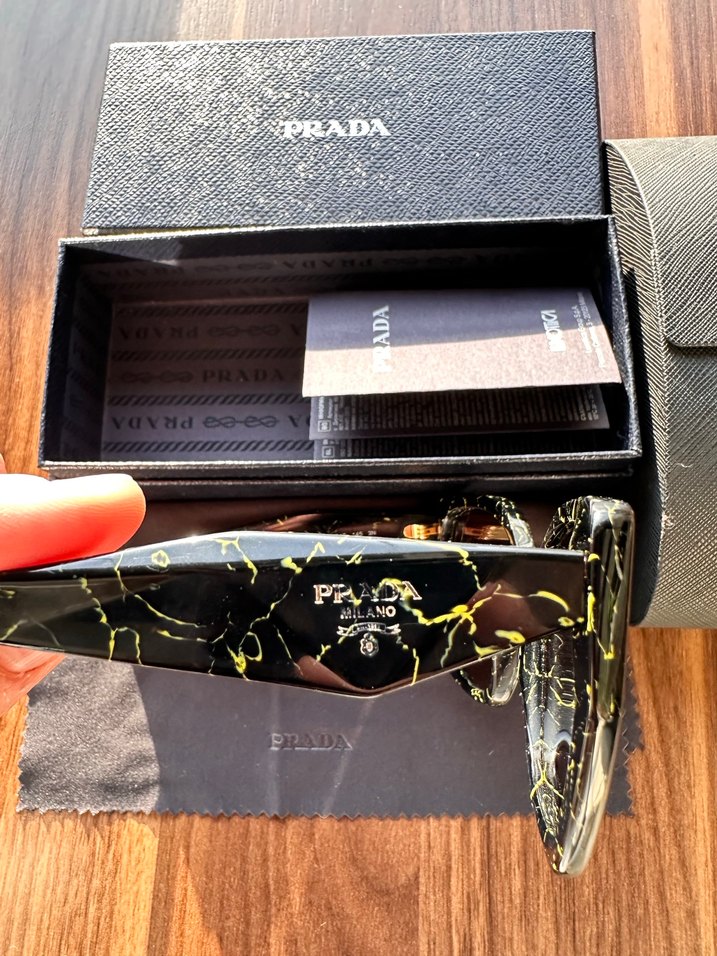 Prada Kadın Gözlüğü - Görsel 5