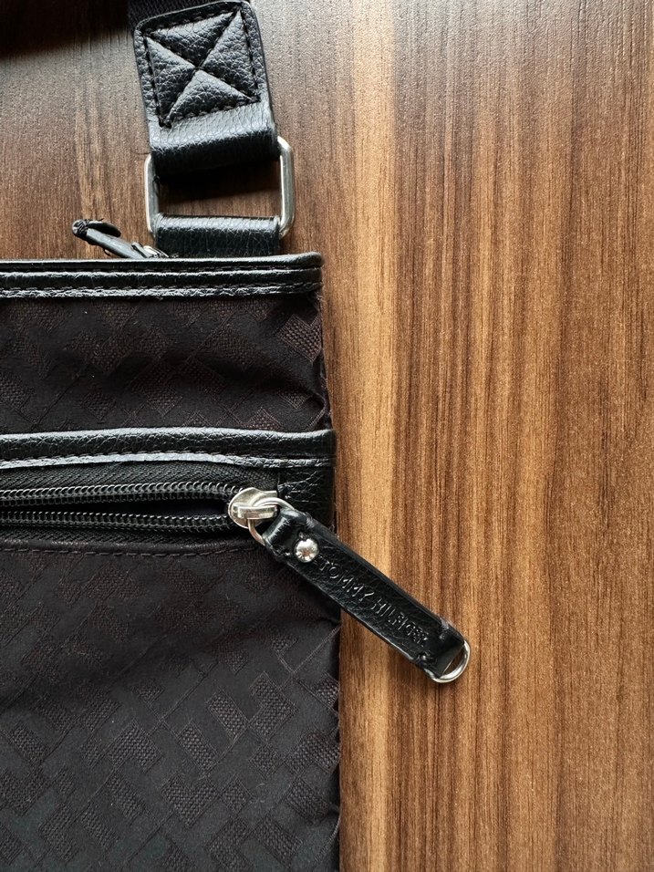 Tommy Hilfiger Çanta - Görsel 2