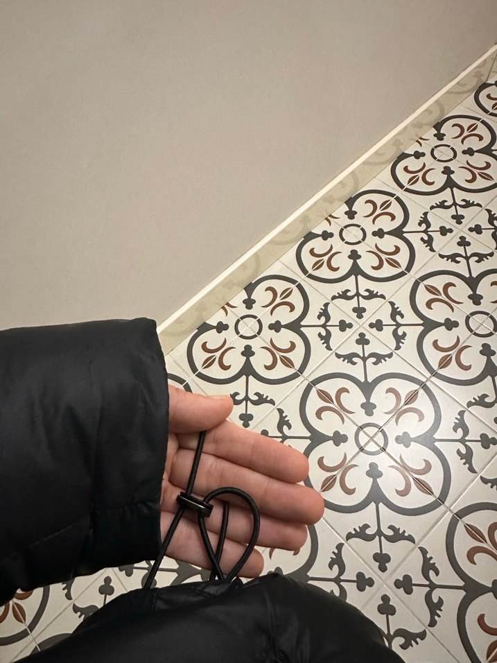 Zara Siyah Şişme Kadın Mont - Görsel 4