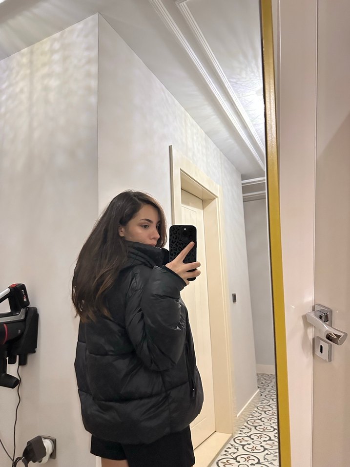 Zara Siyah Şişme Kadın Mont - Görsel 3