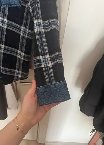 Düğmeli Denim ve Ekose Kadın Gömlek - Görsel 4