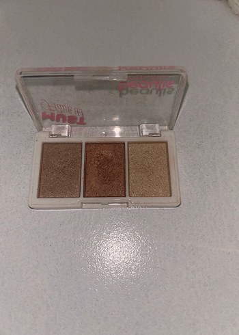 Bej Tonlarda Koyu Göz Farı Higlighter - Görsel 2