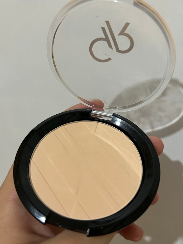 Golden Rose Silky Touch Pudra 04 - Görsel 3