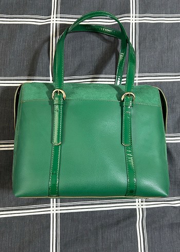 Klasik Zarif Yeşil Deri Kadın Çanta - Görsel 2