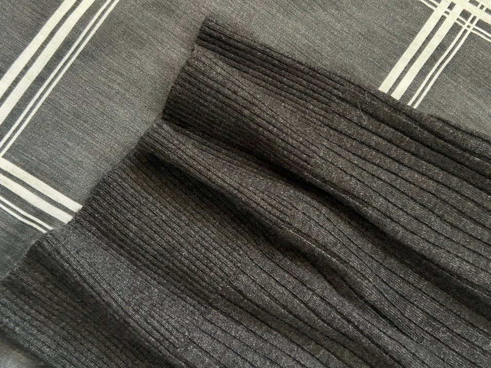 Gri Kadın Triko Uzun Kollu Bluz - Görsel 4