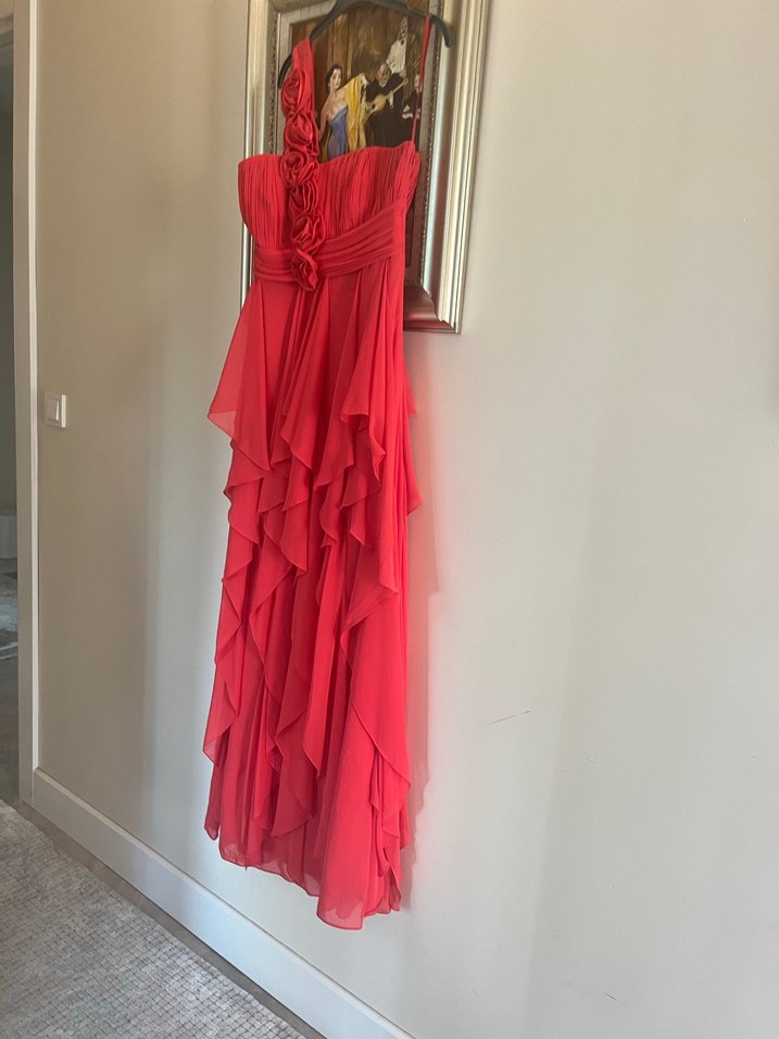 Kırmızı Drapeli Uzun Abiye Elbise - Görsel 4