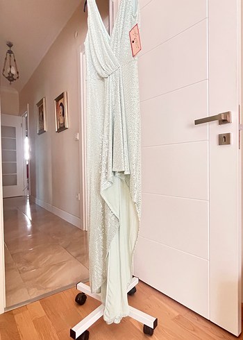 Bej V Yaka Drapeli Uzun Abiye Elbise - Görsel 2