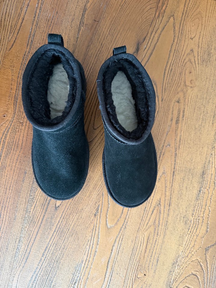 UGG Classic ultra mini platform bot - Görsel 4