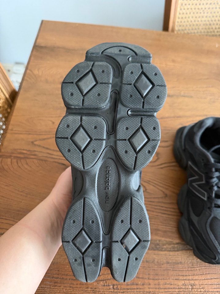 New Balance 9060 Siyah 38 beden Sneaker - Görsel 5