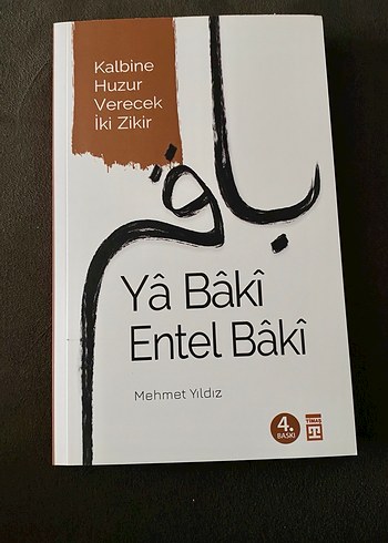 Kalbine Huzur Verecek İki Zikir Kitabı