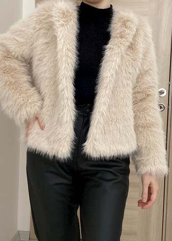 Bej Kadın Suni Kürk Ceket - Görsel 3