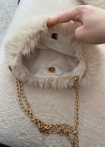 Bej Kürklü Kadın çanta - Görsel 4