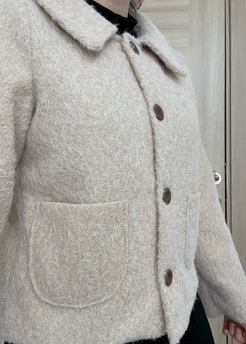 Düğmeli Bej kadın yün ceket - Görsel 7