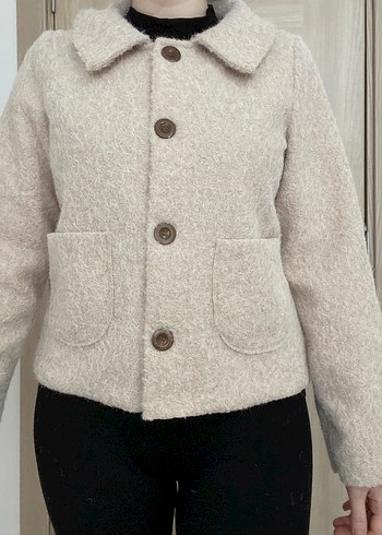 Düğmeli Bej kadın yün ceket - Görsel 4