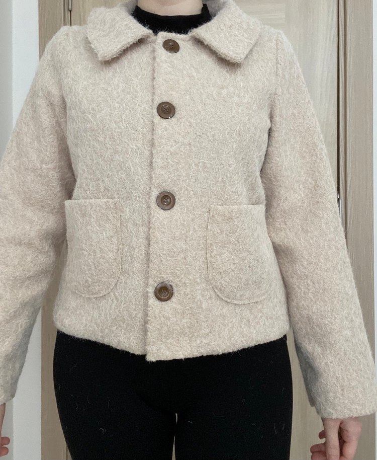 Düğmeli Bej kadın yün ceket - Görsel 4