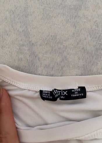 Drapeli Kısa Kollu Keten Bluz - Görsel 2