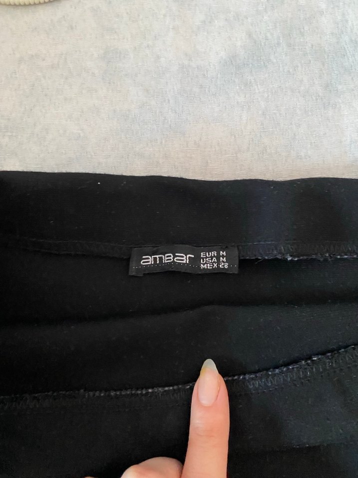 Siyah Mini Dar Kesim Etek - Görsel 2