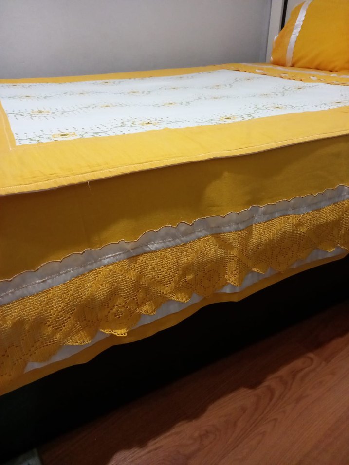 Sarı Nakışlı Renkli pike takımı - Görsel 3